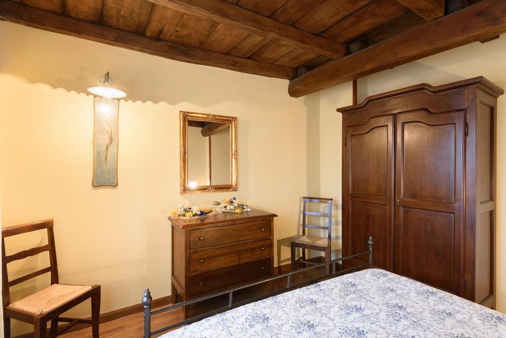 Ortignano Raggiolo Il Borgo Dei Corsi - Charming Holiday Apartments المظهر الخارجي الصورة