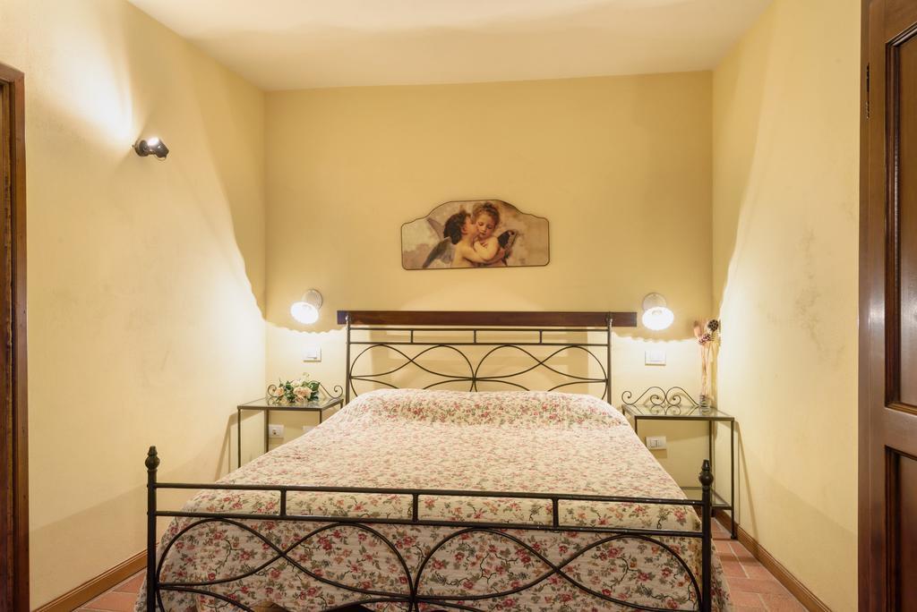 Ortignano Raggiolo Il Borgo Dei Corsi - Charming Holiday Apartments المظهر الخارجي الصورة