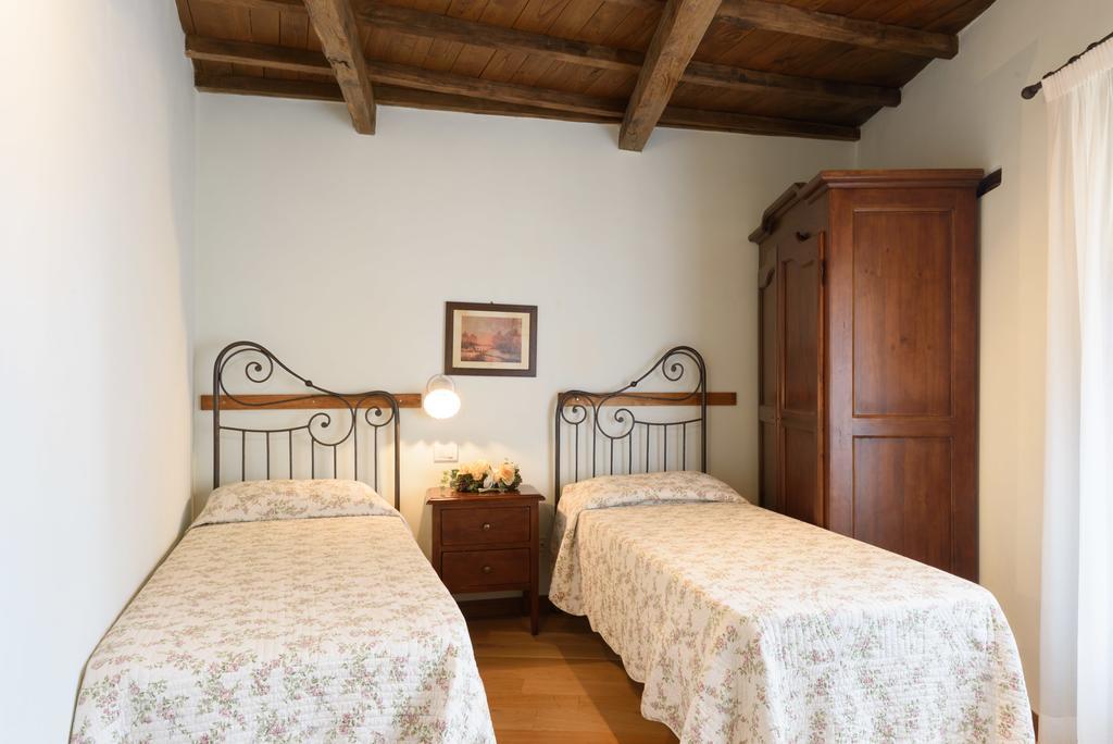 Ortignano Raggiolo Il Borgo Dei Corsi - Charming Holiday Apartments المظهر الخارجي الصورة