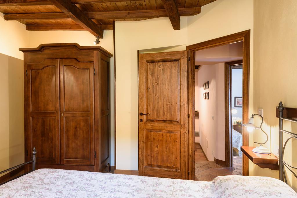 Ortignano Raggiolo Il Borgo Dei Corsi - Charming Holiday Apartments المظهر الخارجي الصورة