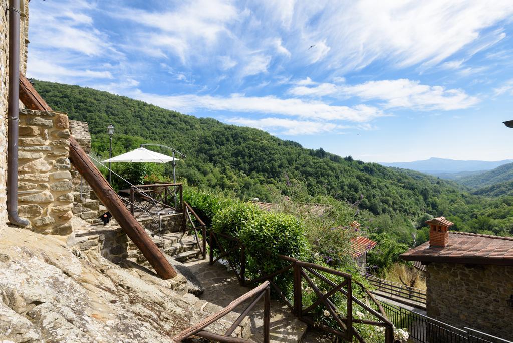 Ortignano Raggiolo Il Borgo Dei Corsi - Charming Holiday Apartments المظهر الخارجي الصورة